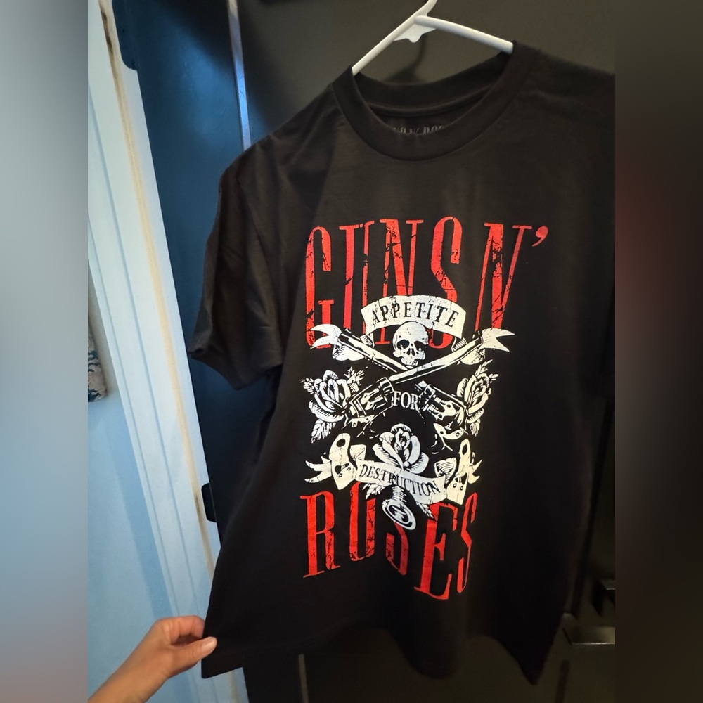 Guns N' Roses Black T-Shirt - Unisex